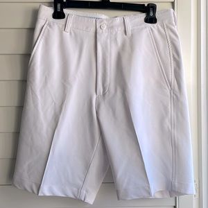 FootJoy men’s performance fabric golf shorts in white waist 30, flat front